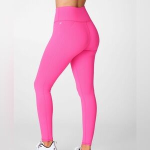 Fabletics Define Powerhold leggings